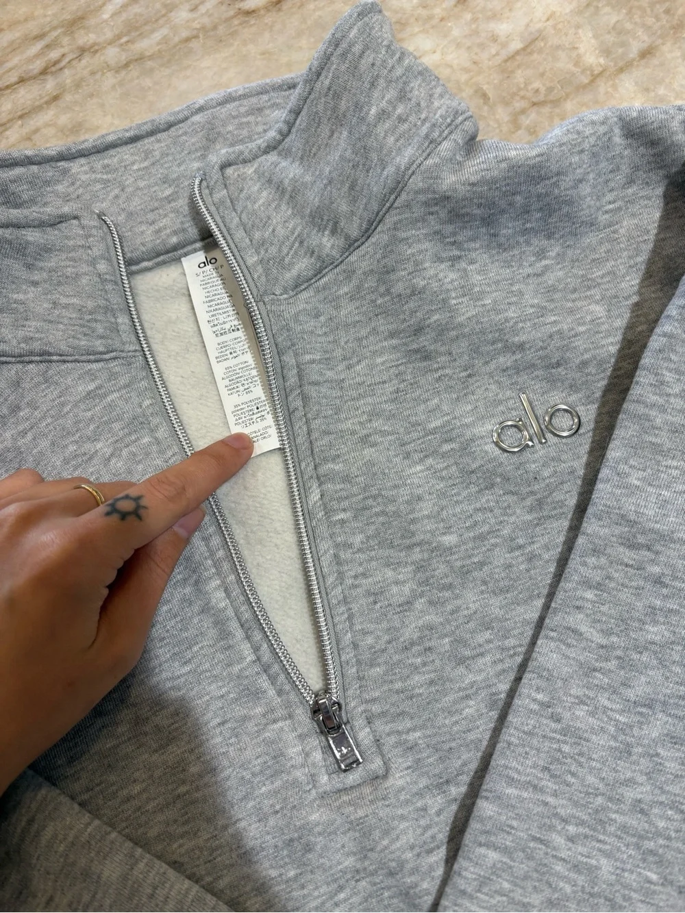 Alo Women’s Accolade 1/4 Zip Pullover